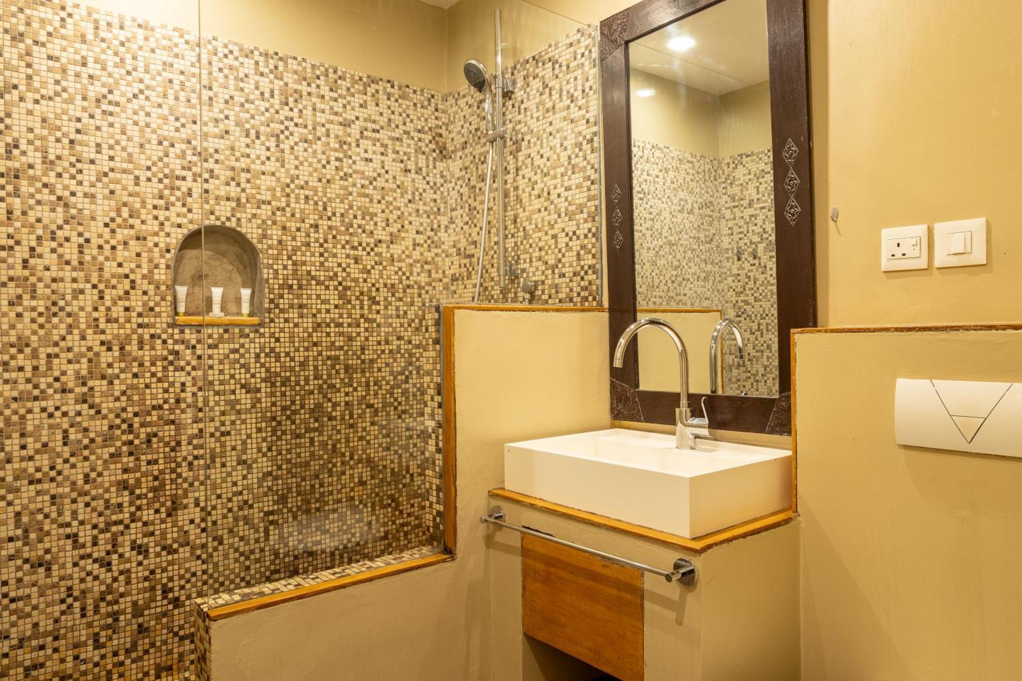 Olma Colonial Suites Акра Екстериор снимка