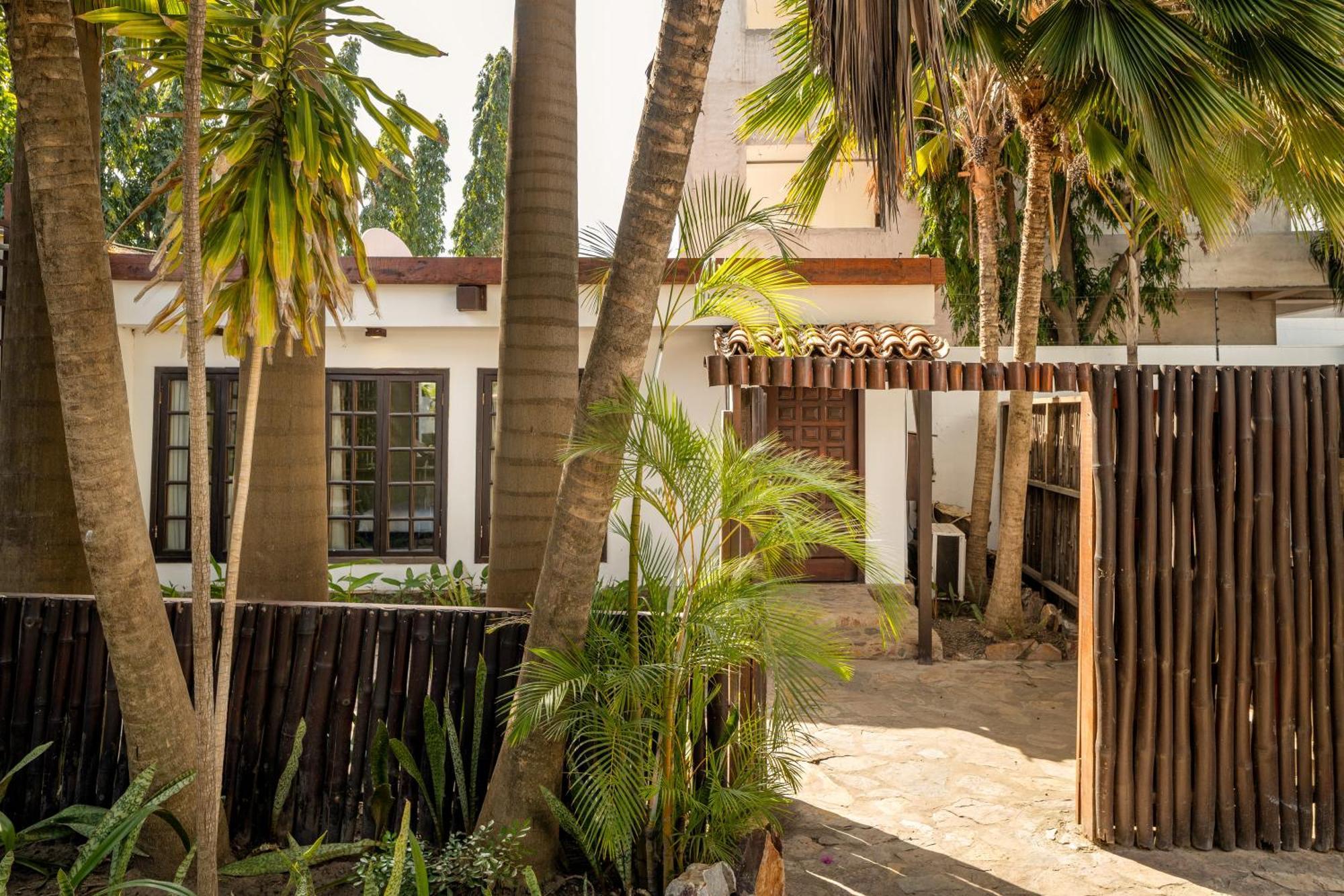 Olma Colonial Suites Акра Екстериор снимка