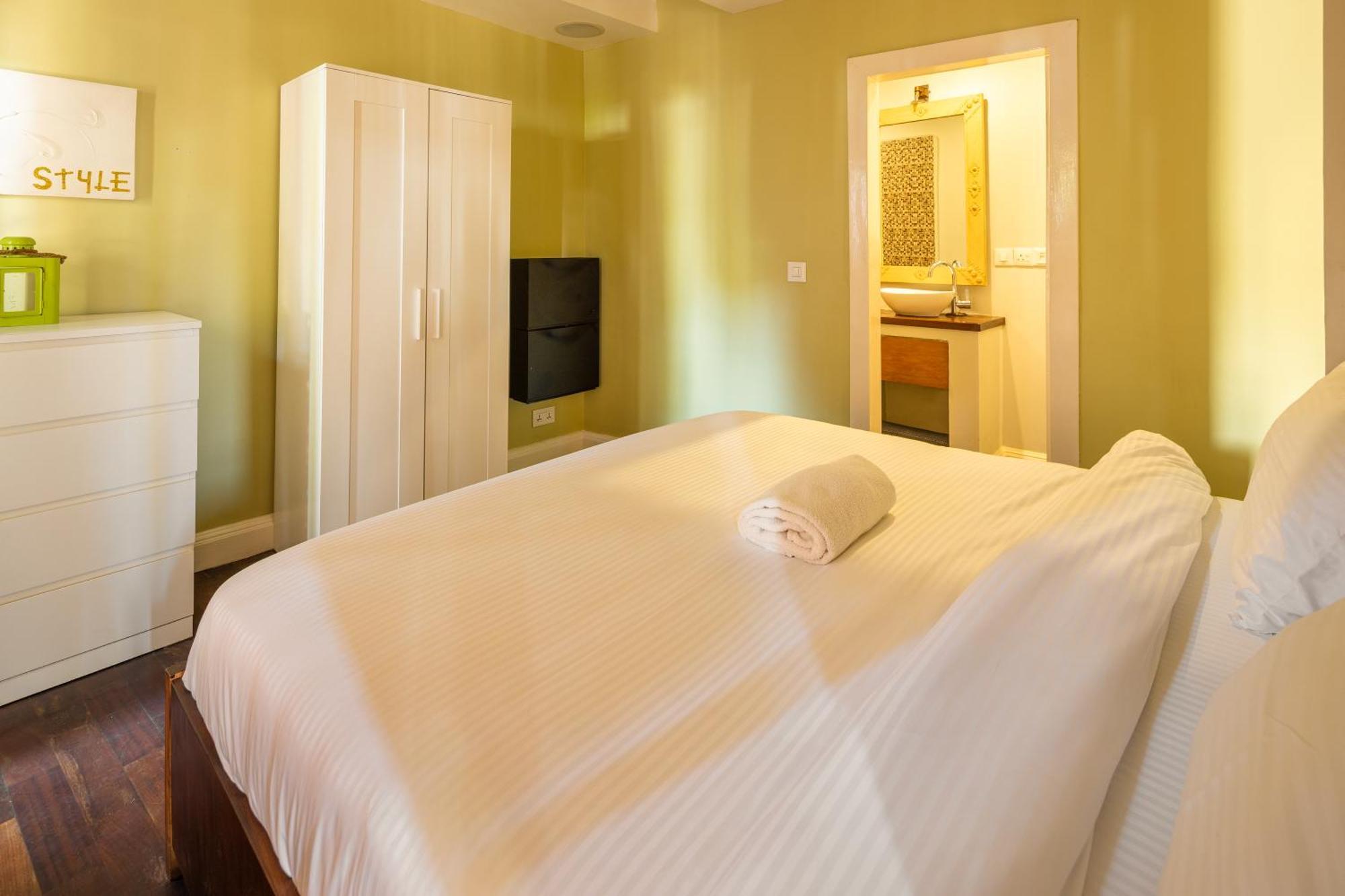 Olma Colonial Suites Акра Екстериор снимка