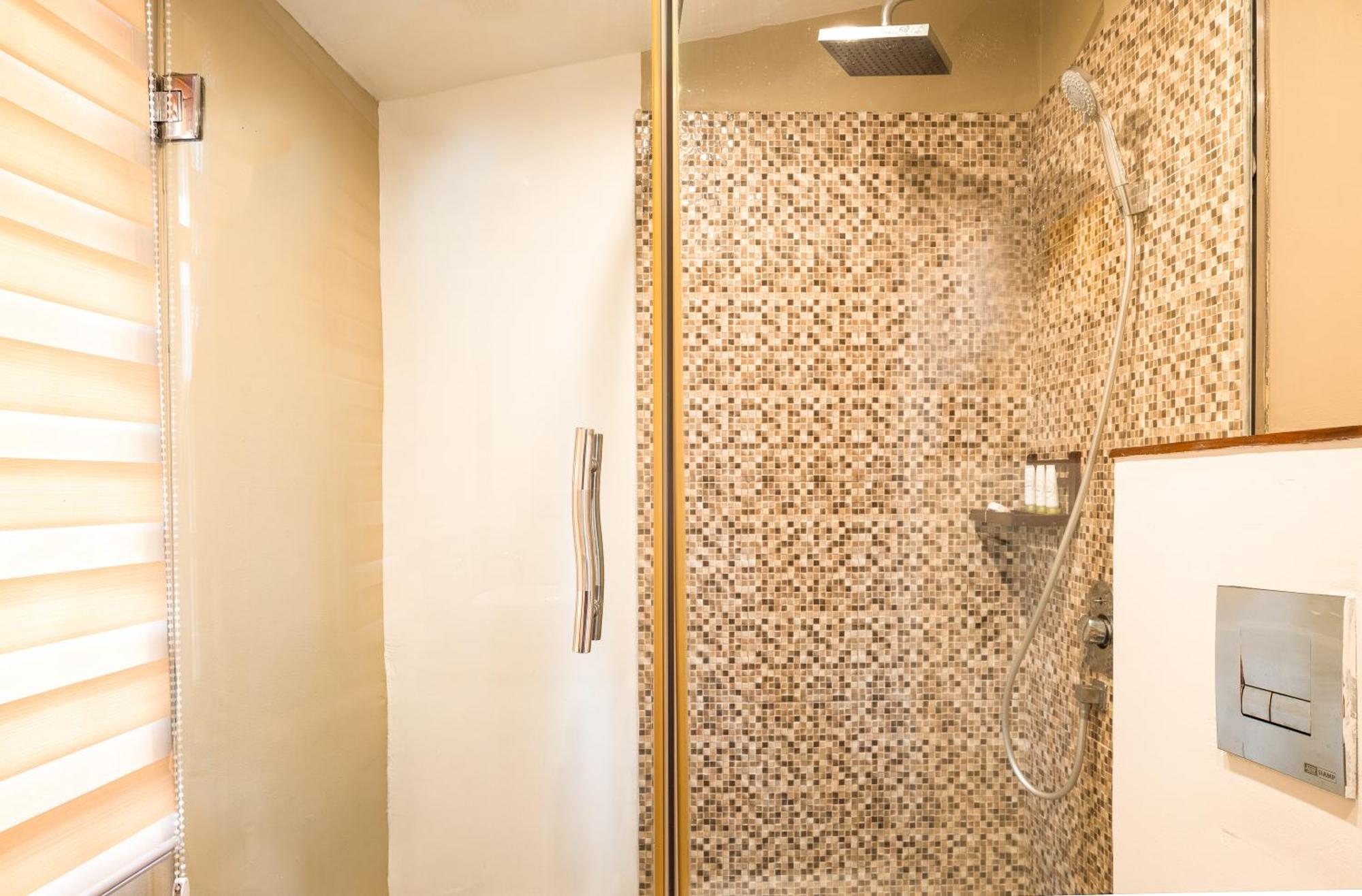 Olma Colonial Suites Акра Екстериор снимка