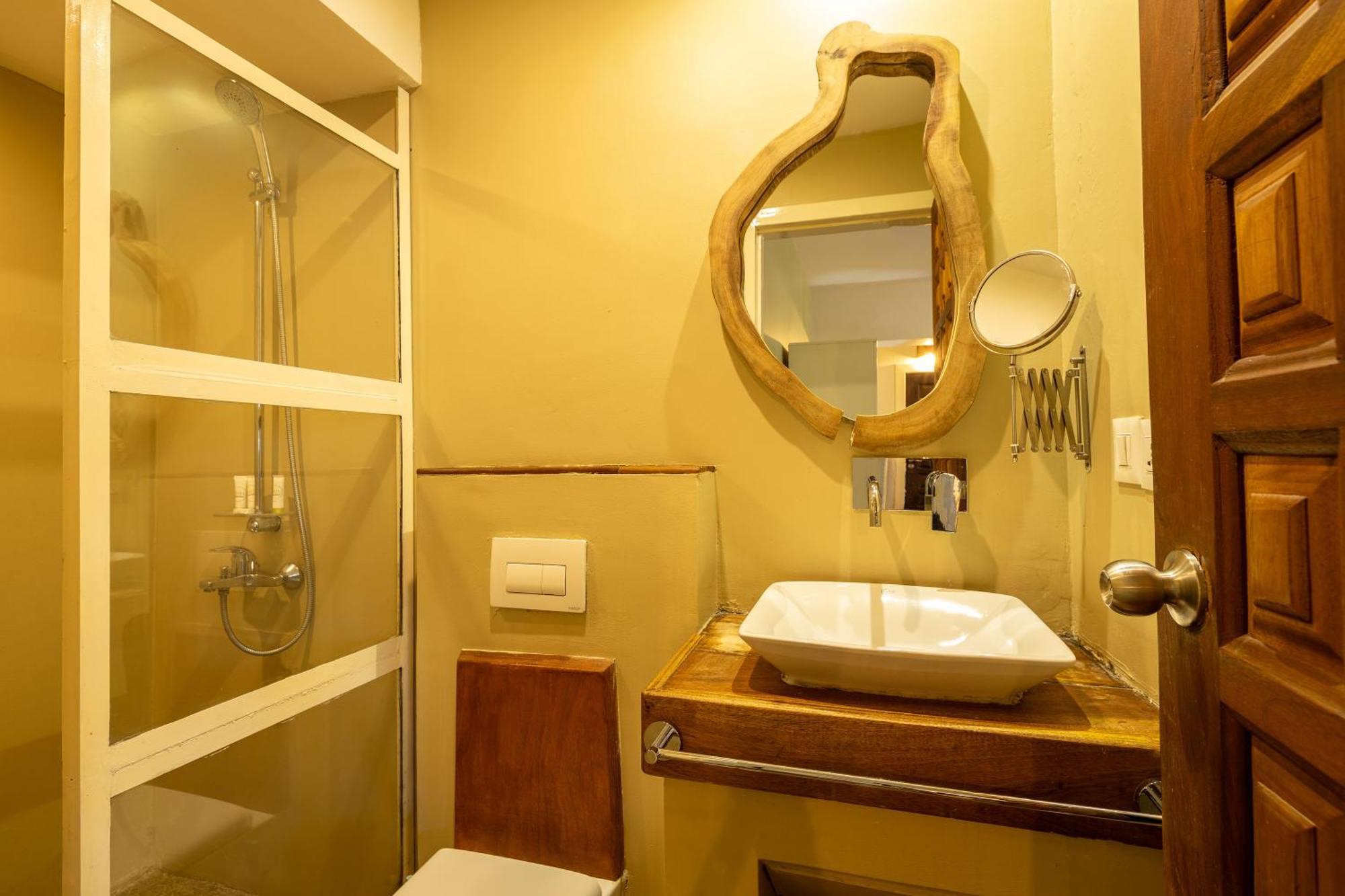 Olma Colonial Suites Акра Екстериор снимка