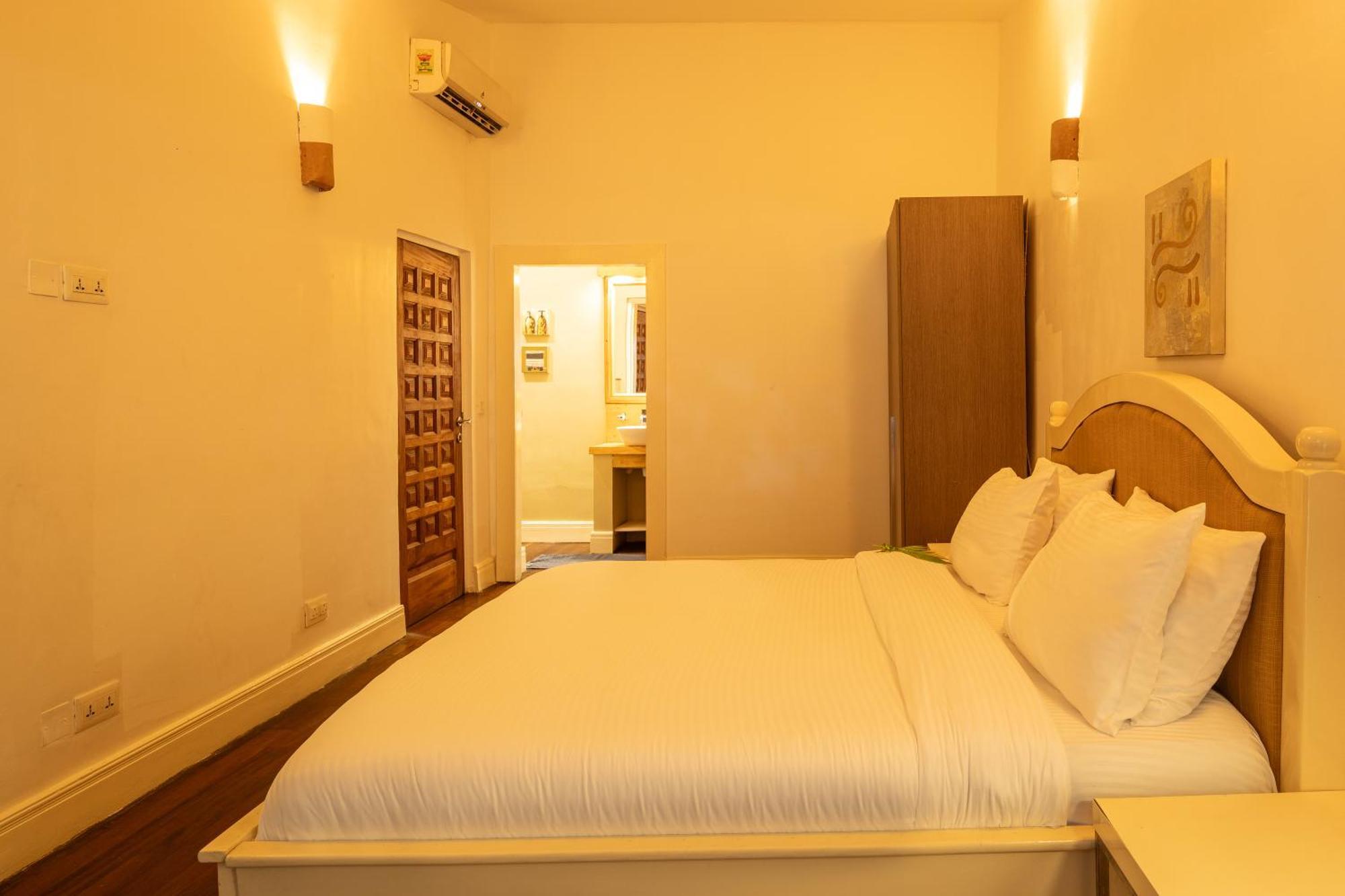 Olma Colonial Suites Акра Екстериор снимка